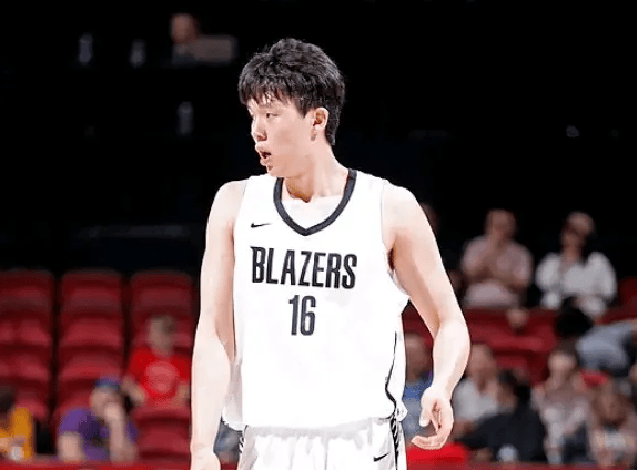 开云体育下载-为杨瀚森NBA之路让路：亚洲杯不该成为成长羁绊