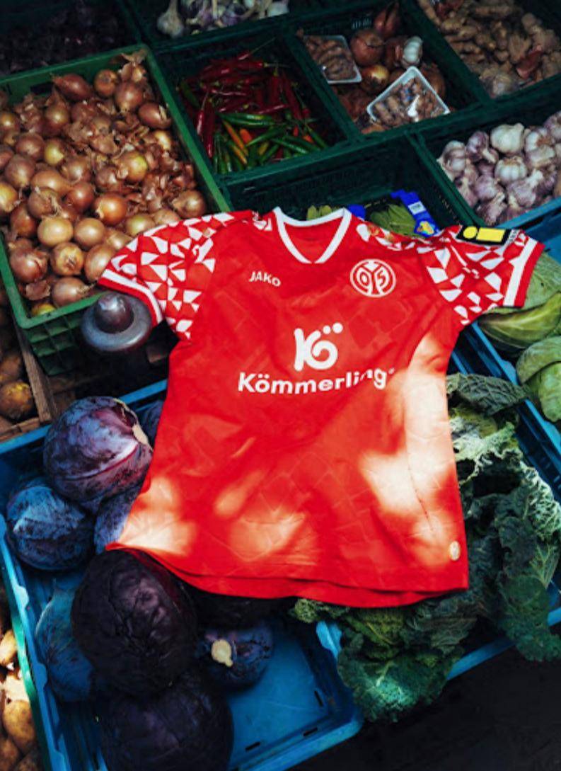 开云体育-美因茨05足球俱乐部发布25/26赛季全新主场球衣