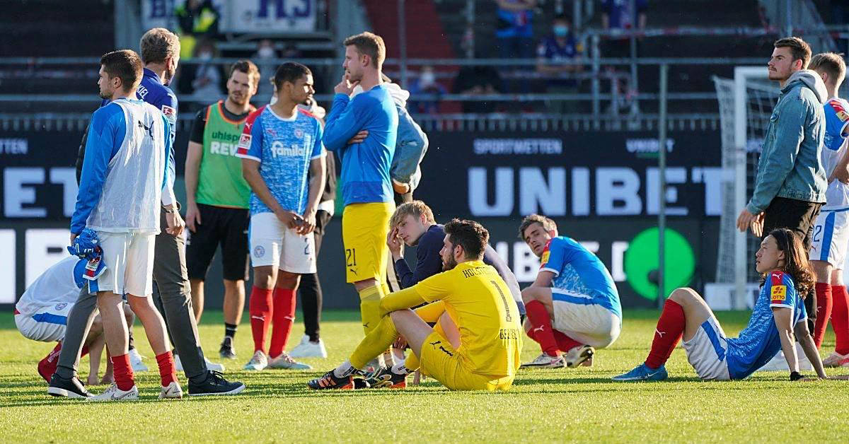 帕德博恩连续失利，荷尔斯泰因基尔友谊赛客场表现出色