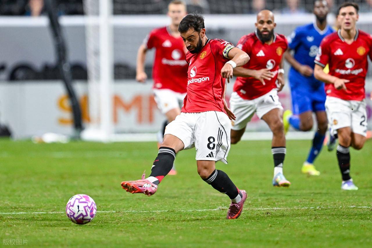 英超联赛：曼联阿莫林的小心思，其实早就被富勒姆看穿了！