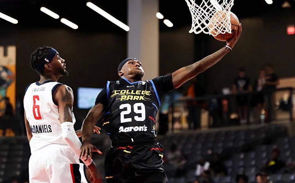 萨克拉门托国王完成三名球员的双向合同签约