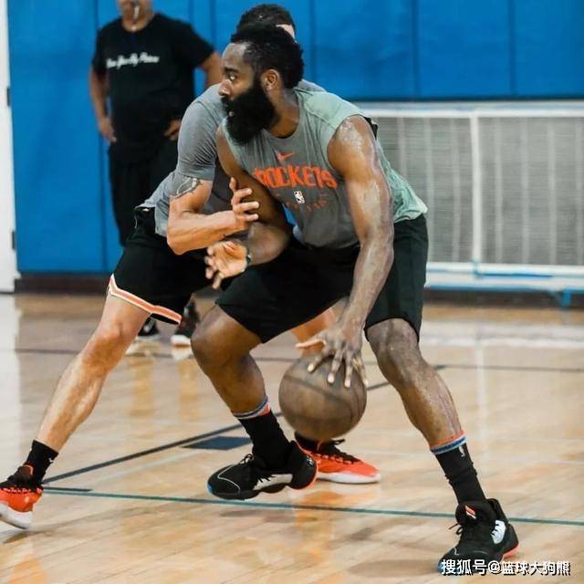 开云-联盟第4+联盟第7！恭喜火箭队，两明星联手，下赛季变身罚球大队