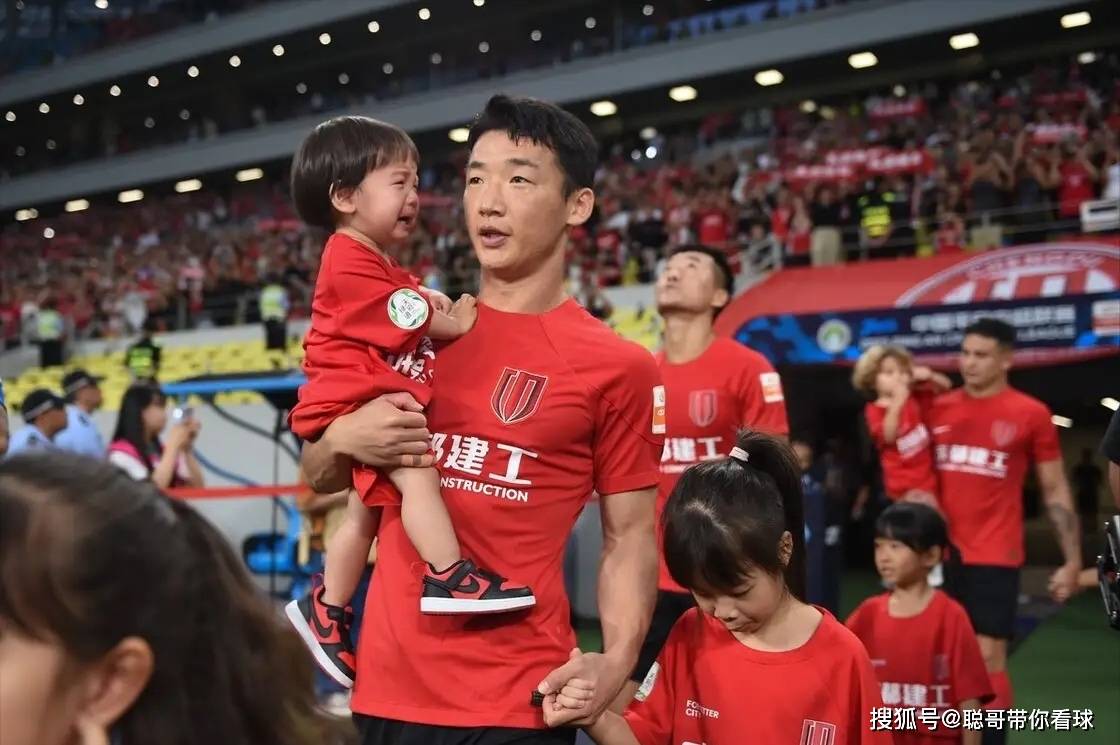 亚冠首轮前瞻：蔚山现代主场以逸待劳 战意十足力克中超领头羊？