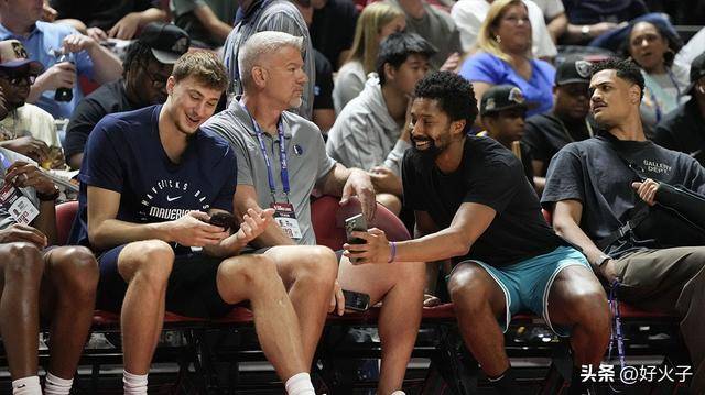 开云体育下载-黄蜂队传闻:夏洛特裁掉斯宾塞·丁威迪,原因竟是940万美元