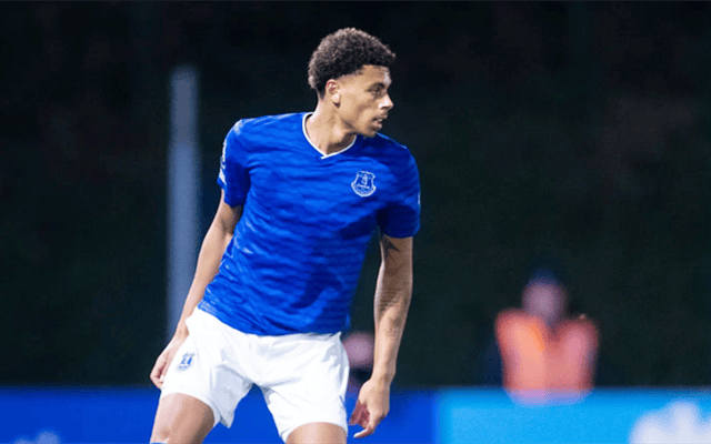 开云体育平台-英超：埃弗顿状态回暖，伯恩利表现一般